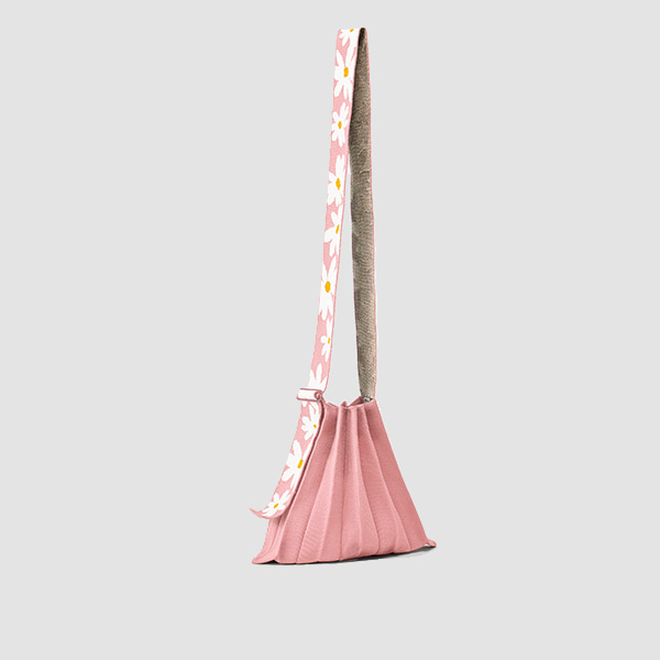 Lucky Pleats Knit Daisy Wing Blossom Pink
