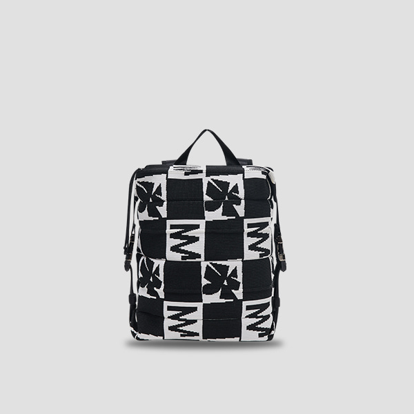 [Pre-order 4, November] Lucky Pleats Knit Backpack S Future Flower Black/White