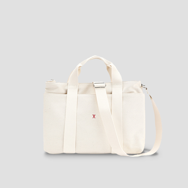 [Shipped by 3,Jun] Stacey Daytrip Tote Canvas M Ivory