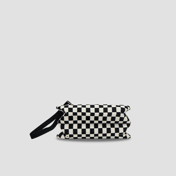Lucky Pleats Knit Pouch Slim Checkmate Rich Black